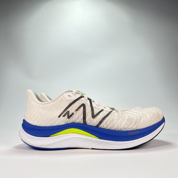 New Balance FuelCell Propel v4 White Blue Running Shoes MFCPRCW4 Men’s Size 9.5 - Picture 1 of 10